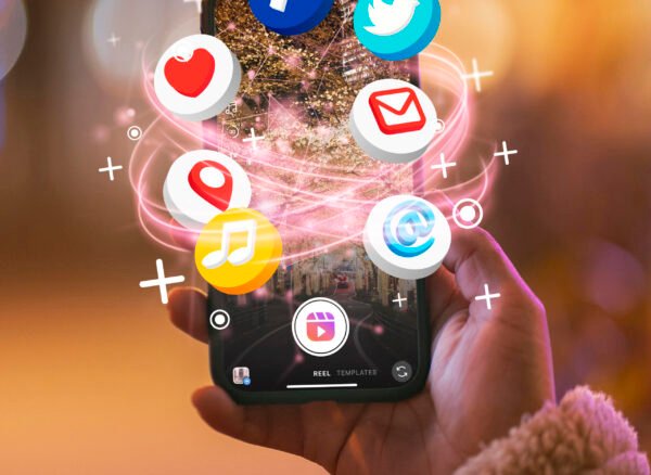 إدارة حسابات التواصل الاجتماعي